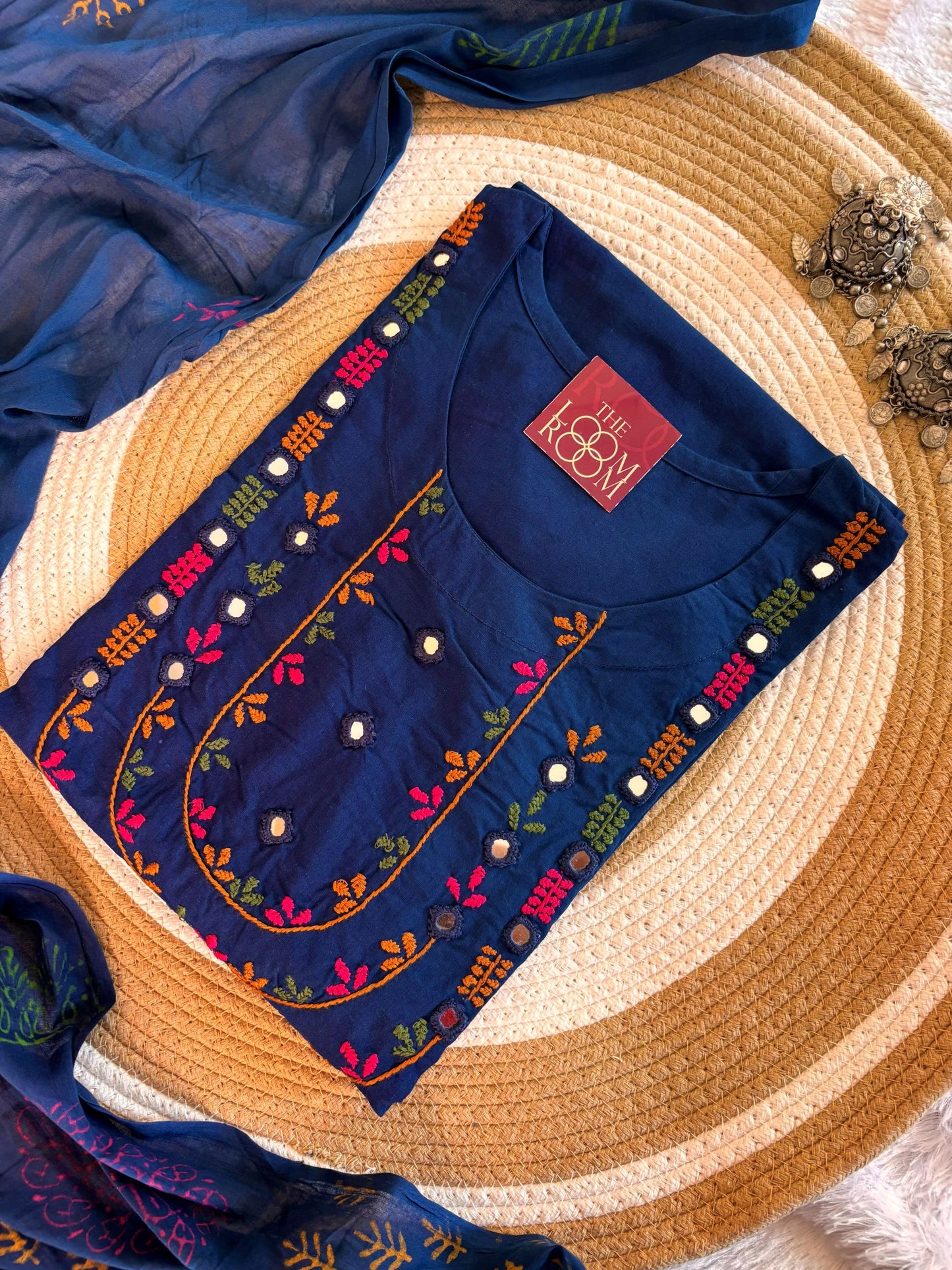 Padma (Royal Blue)