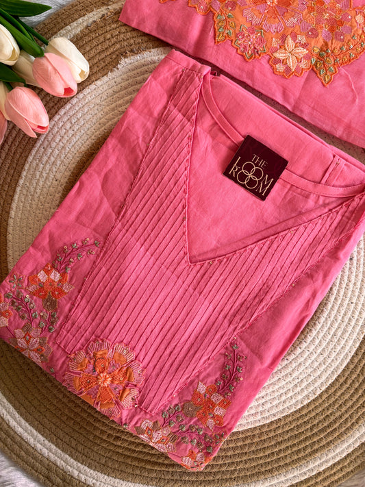 Juhi (pink)