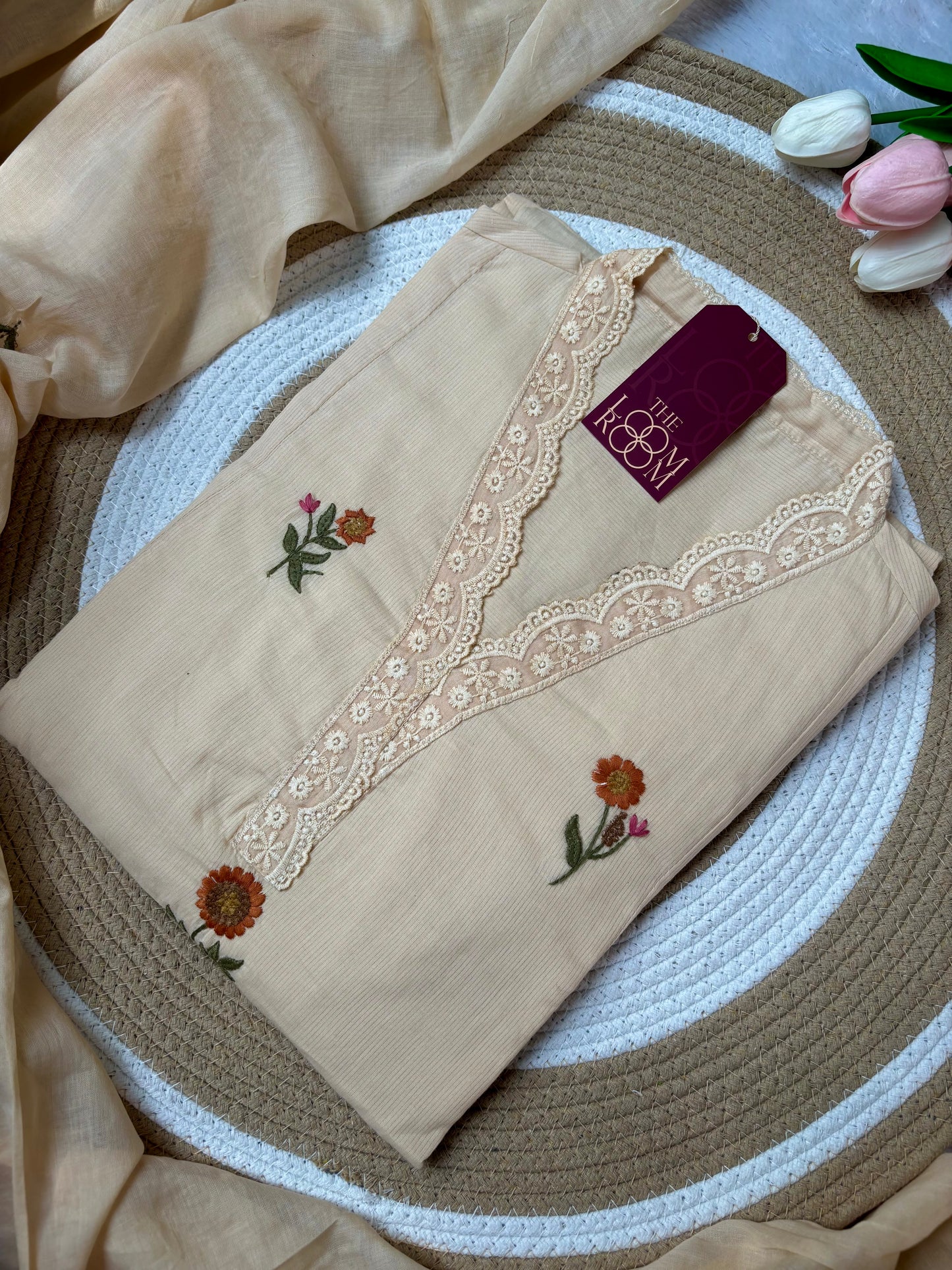 Manjari ( Cream ivory )