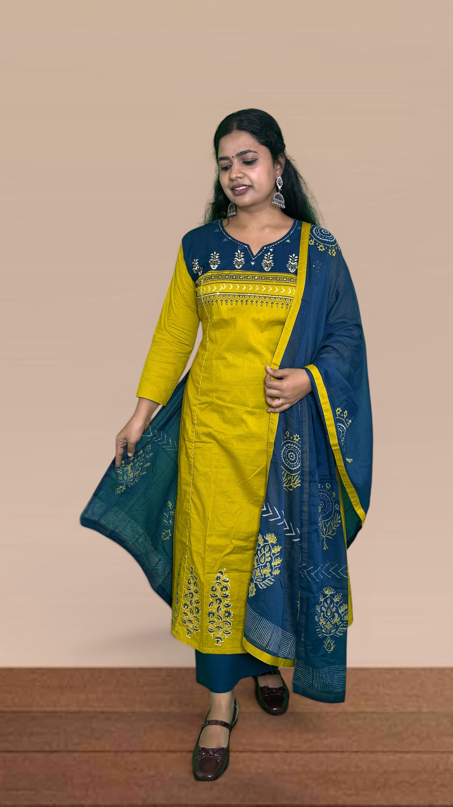 Dharini 1