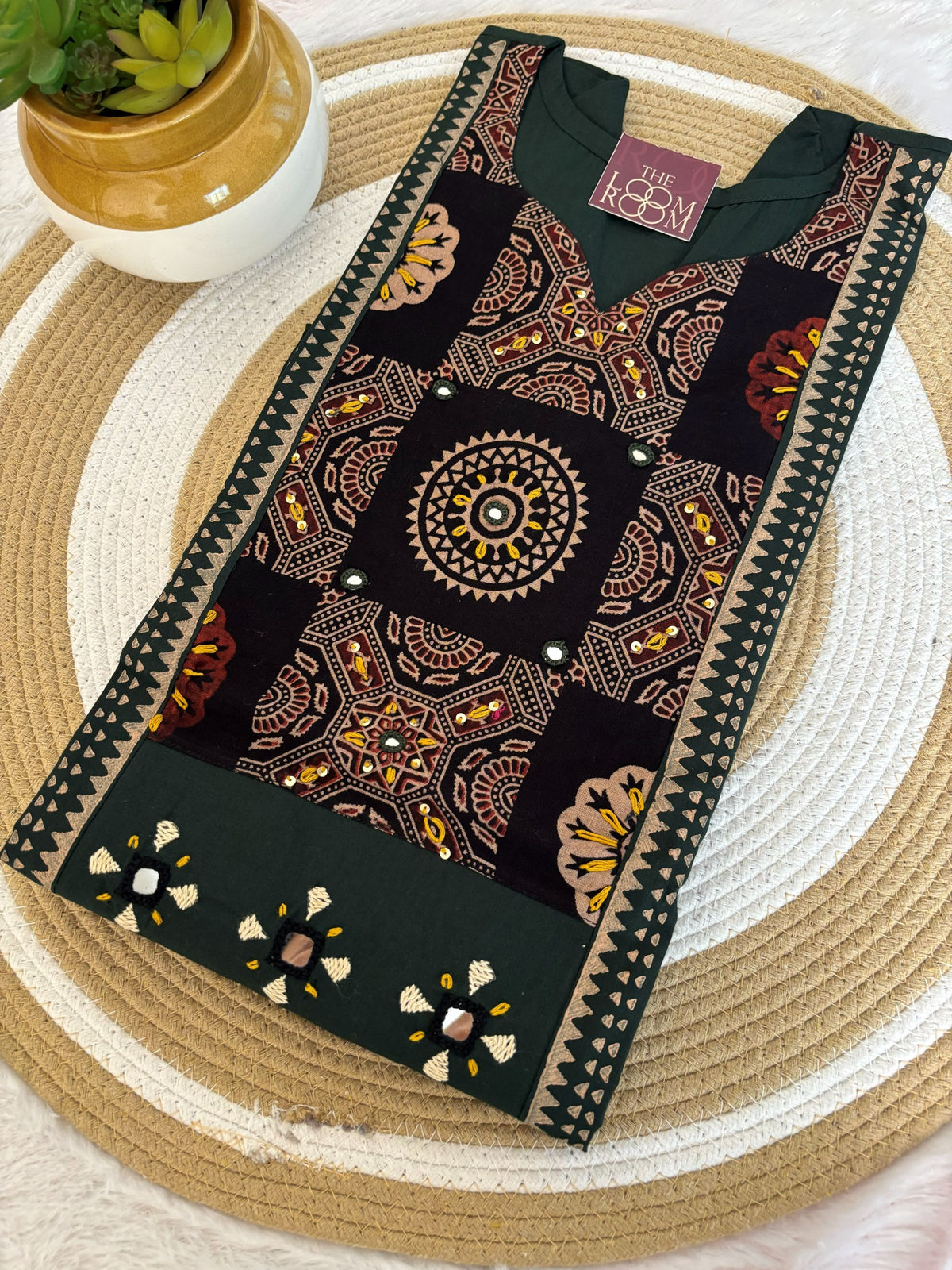 Diya (Dark Green)